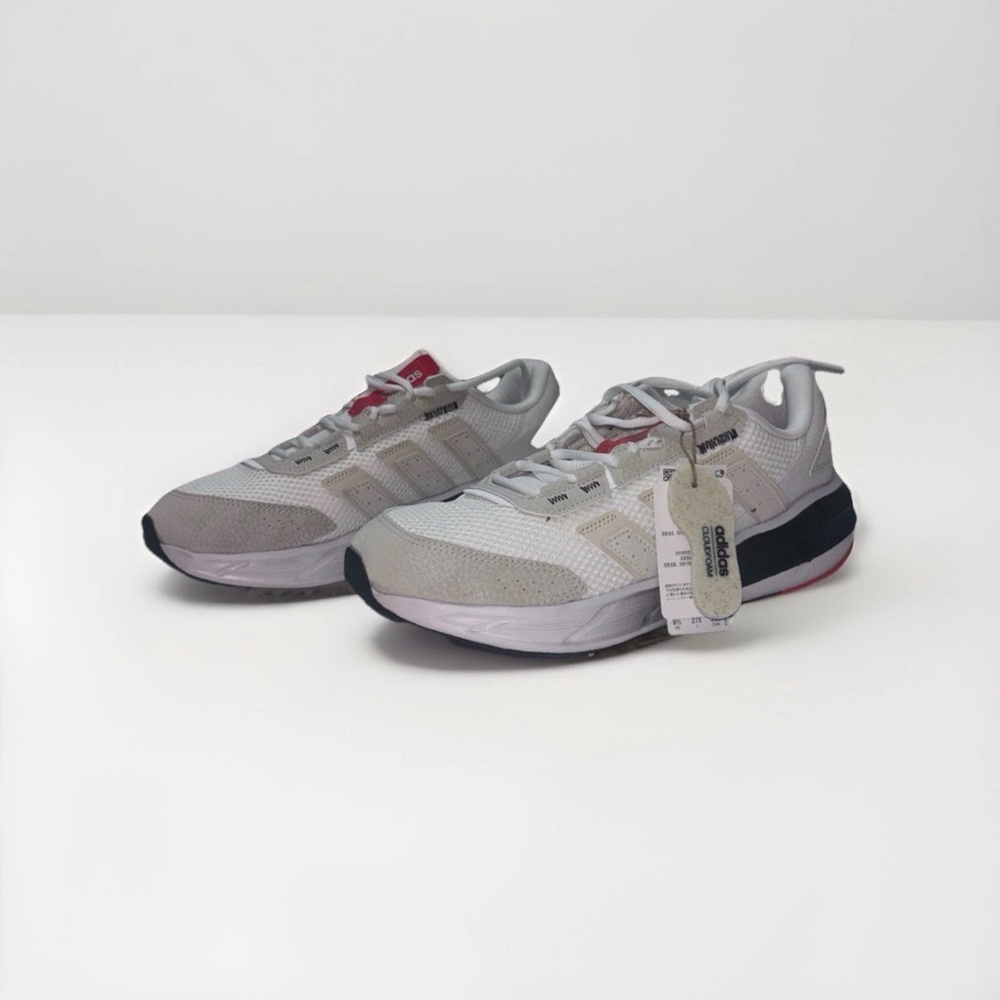 adidas Men's Light Gray and Red Accent Sneakers